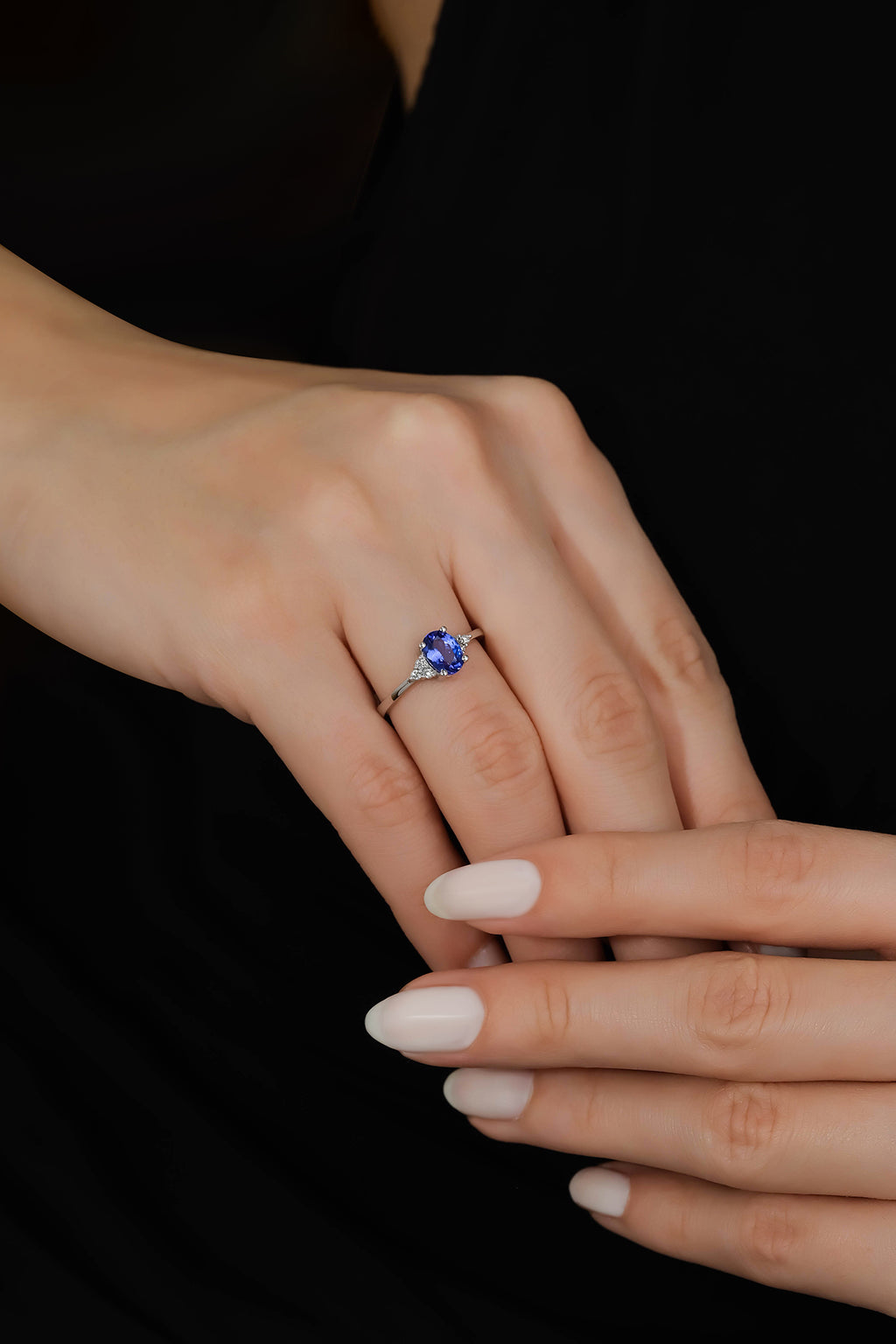 0,65 Karat Tanzanite 14 Ayar Altın Pırlanta Yüzük